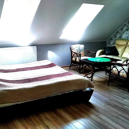 팜스테이 Gluszyca Lomnica *