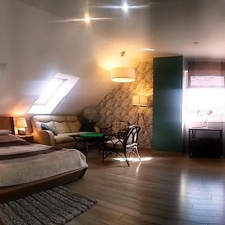 팜스테이 Gluszyca Lomnica *